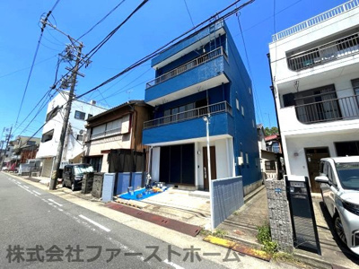 【外観】 | 南区氷室町　売戸建 | 鉄骨造陸屋根3階建の中古戸建！