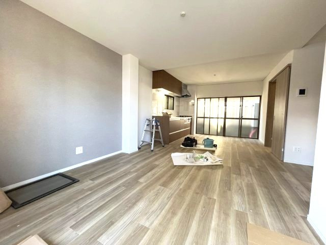 南区氷室町　売戸建の外観|★南向きにつき陽当り良好！