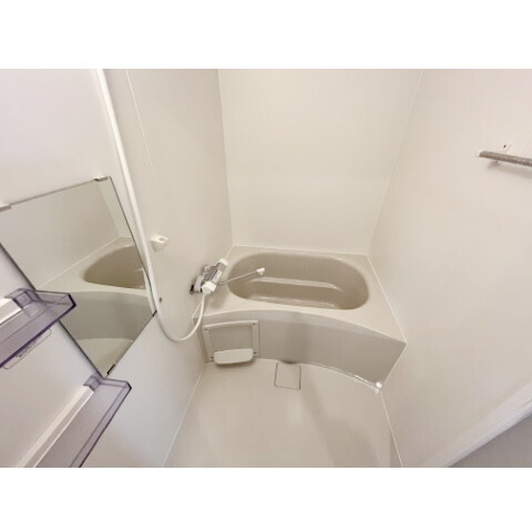 ジーメゾン新狭山の浴室