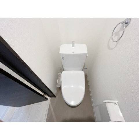 ジーメゾン新狭山のトイレ