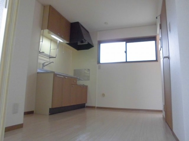 エスポワールⅡの居間・リビング