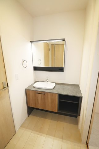 郡山市亀田2丁目第2　　　３号棟　　　桑野小学校、郡山第６中学区　のトイレ|※同社施工例