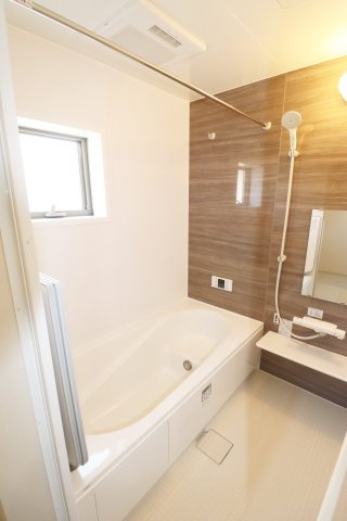 郡山市亀田2丁目第2　　　３号棟　　　桑野小学校、郡山第６中学区　の洗面所|※同社施工例