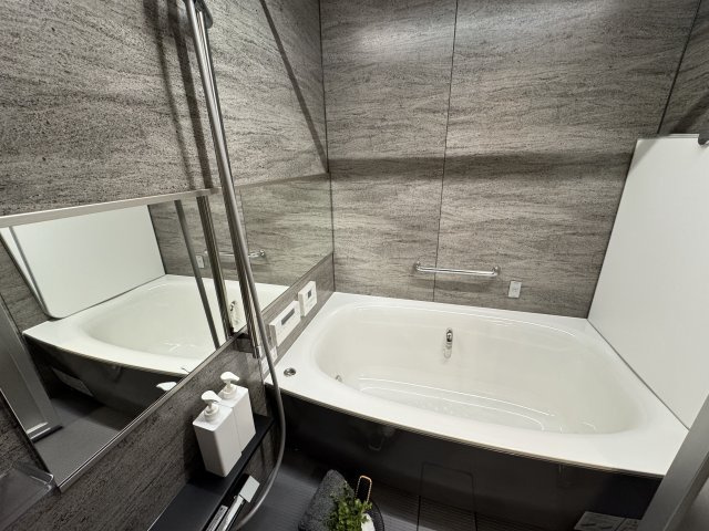 浅草タワー　１９Fの浴室