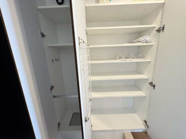 浅草タワー　１９Fの収納