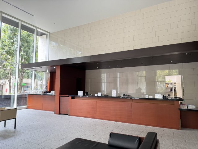 浅草タワー　１９Fの受付