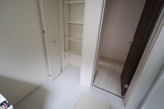 《仲介手数料無料》岩槻区上野１丁目19-1新築一戸建てリーブルガーデンのランドリースペース