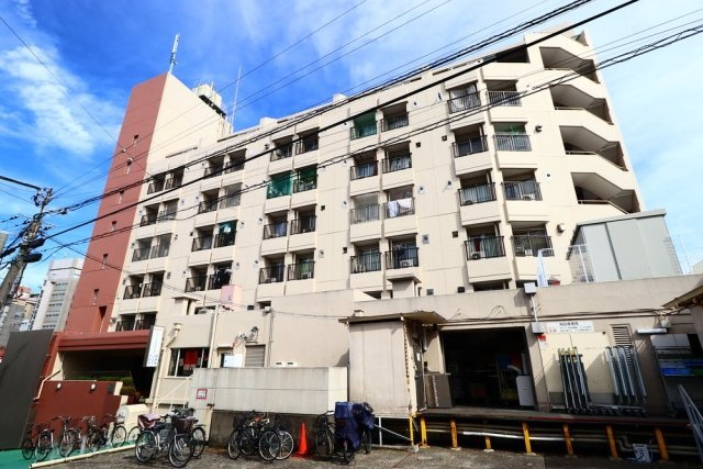 シャルマン文京千駄木の外観