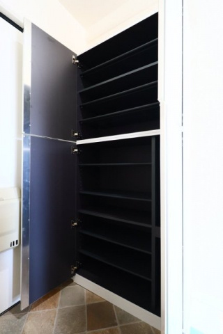 シャルマン文京千駄木の収納|※別室参考写真です。シューズボックス