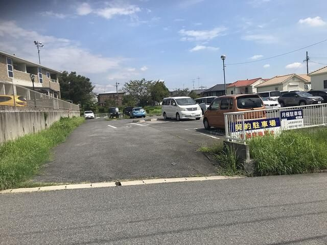 １５３広場　Ｆ棟の外観