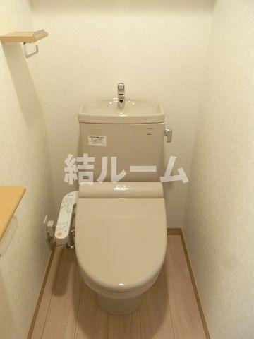 練馬区中村１丁目の賃貸マンションのトイレ