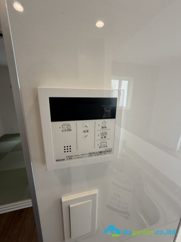 平塚市河内2期　新築戸建　全6棟2号棟の発電・温水設備