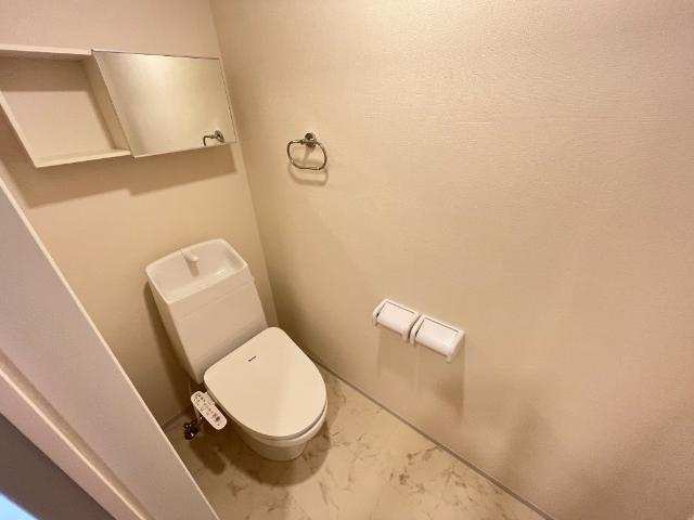 仮）高崎市上小鳥町Ｎ様アパート新築工事のトイレ|シャワー付トイレ（イメージ）
高崎、前橋のお部屋探しはエンドスケープまで！お客様の理想お聞かせ下さい♪