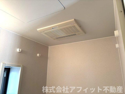 【その他】 | サンリバー 弐番館 | 浴室換気乾燥機