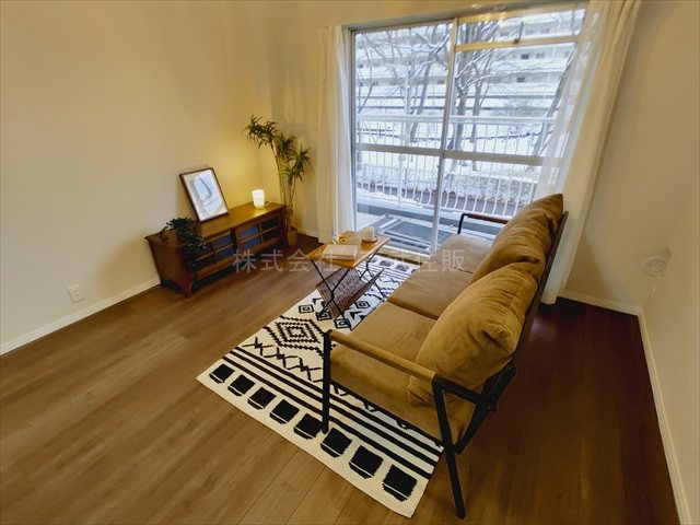 【居間・リビング】 | 東武みよしみずほ台サンライトマンションB棟 | リビング