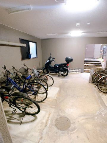 【駐輪場】 | □■セザール第二秦野■□ | 駐輪場