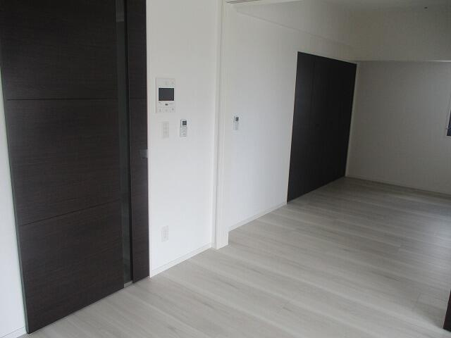 クレストコート志村坂上の洋室|落ち着いた雰囲気の洋室 