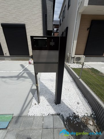平塚市河内2期　新築戸建　全6棟3号棟の玄関