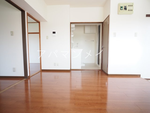 【居間・リビング】 | 戸塚周辺ならアパマンメイトへＬｅｔｓ Ｇｏ ！