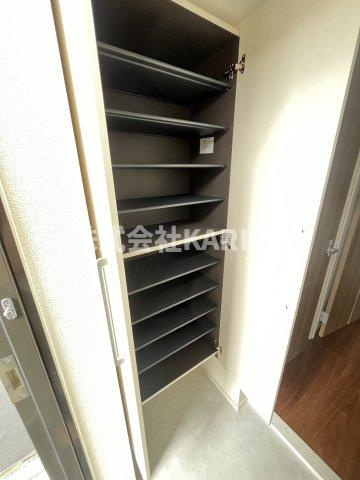 リアライズ南巽の収納