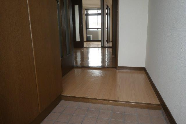 マーキュリーⅡの玄関