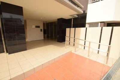 【エントランス】 | LIVIAZ NAMBA AIRY