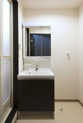 【独立洗面台】 | スリーハーブズ　メルヴェーユ三国ヶ丘