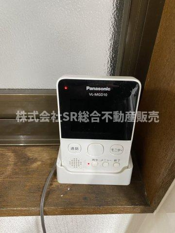 岩田町1丁目中古戸建の防犯設備|モニター付きインターホンがあり女性やお子様にも安心です！