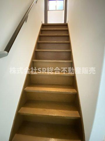 岩田町1丁目中古戸建の内装|当日予約も大歓迎です！土日祝、雨の日やお子様連れのお客様の送迎も可能ですのでお気になさらずお問合せ下さい。お仕事終わりのお時間にも柔軟に対応致しますのでお気軽にお申し付け下さいませ。