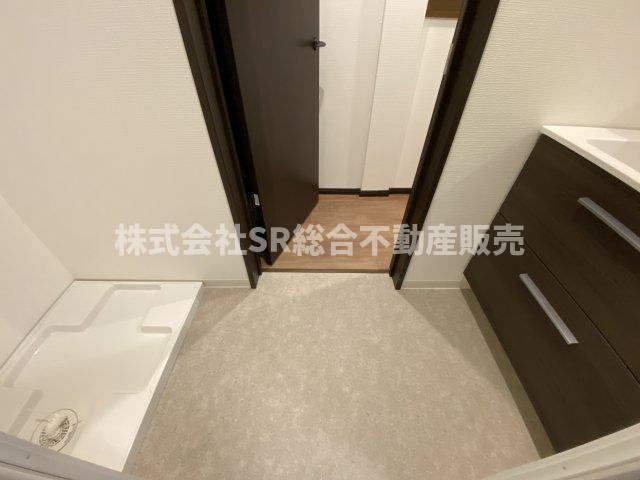 岩田町1丁目中古戸建の脱衣所|脱衣スペースもございます！