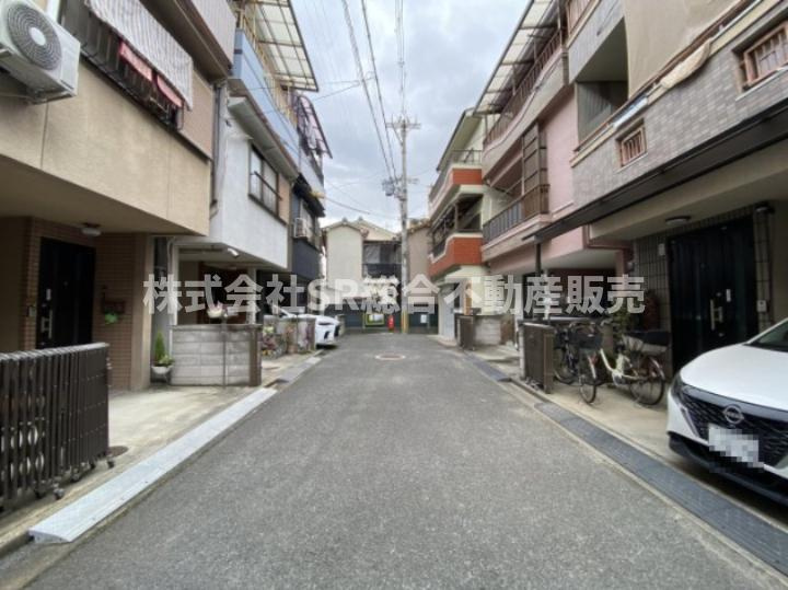 岩田町1丁目中古戸建の前面道路含む現地写真|前面道路含む現地写真です