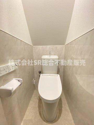 岩田町1丁目中古戸建のトイレ|温水洗浄便座もございます♪
