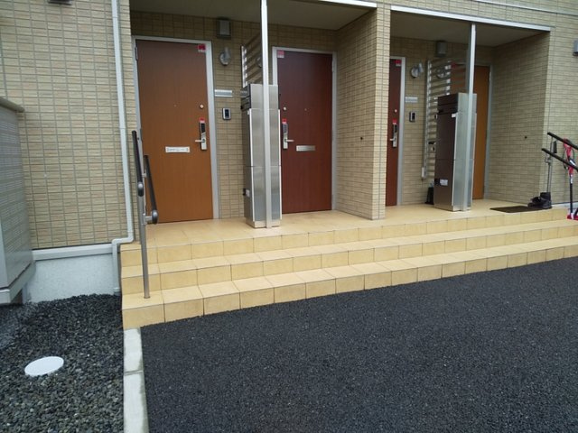 カモミール台町のエントランス