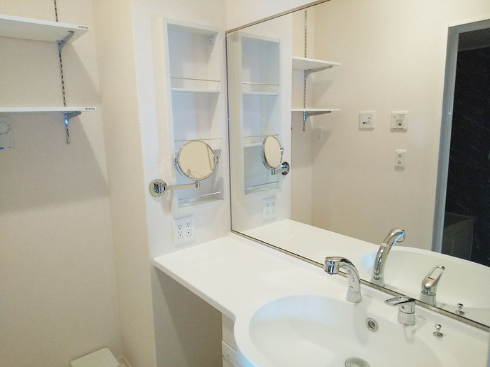 カモミール台町の洗面所