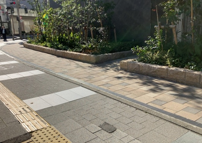 【内装】 | エクセレントシティ本厚木駅前 | 共有部分は、住民なら誰もが使える設備のこと。例えば駐車場やエレベーター、インターネット設備、セキュリティ設備などがあります。他にも、マンションの廊下・外部階段やエントランス・ゴミ置き場などがあります。