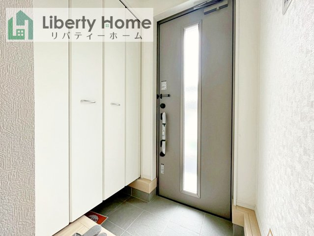 龍ケ崎市城ノ内第10　新築戸建　1号棟の玄関