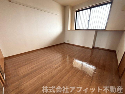 【寝室】 | フルメゾン | 北側の洋室6帖