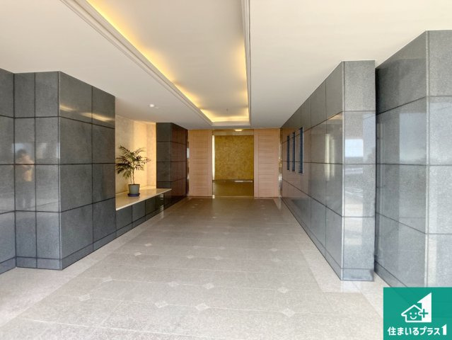 須磨シーサイドヒルズIのエントランス|共用部（エントランス）