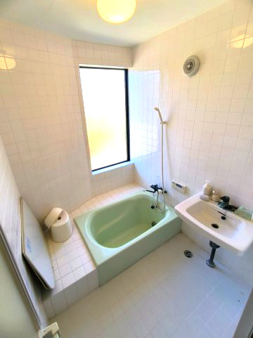 海見え！リビングから富士山・海を臨む秘密基地の浴室