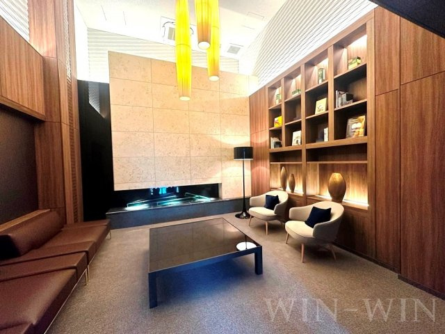 プラウドタワー豊橋のロビー