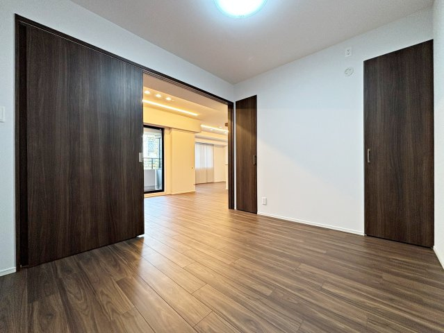 【ReDream】エスリード太秦レジデンスの洋室