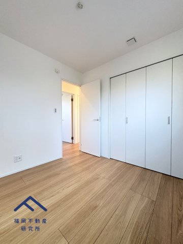 南区中尾１丁目　戸建ての洋室