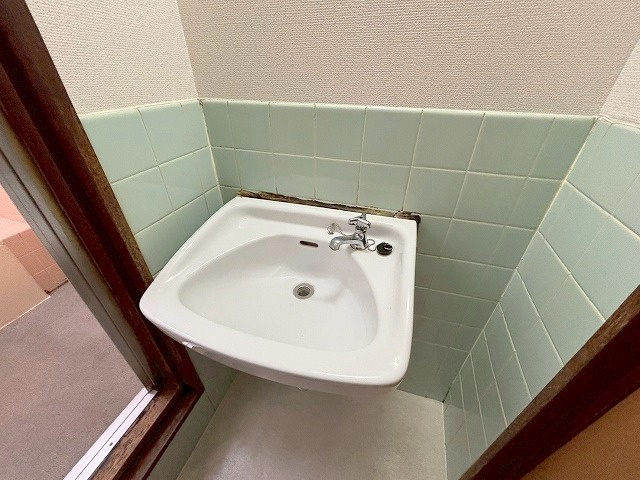 メビウス十三レジデンスの洗面所