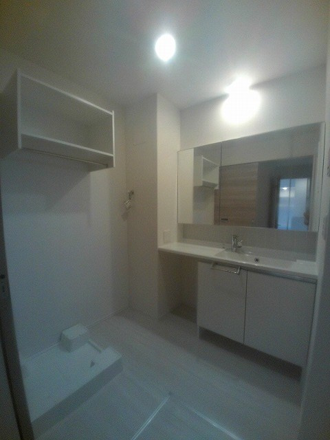 シャルムソレイユⅢ番館の洗面所