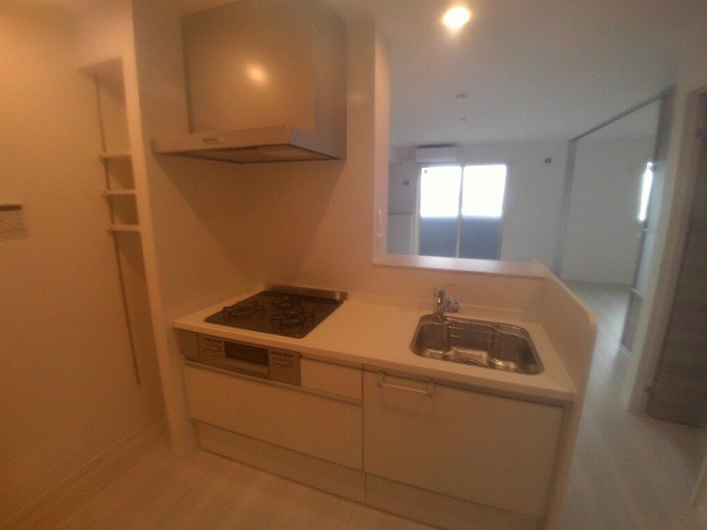 シャルムソレイユⅢ番館のキッチン