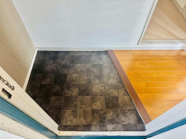 メゾン白鷺の玄関