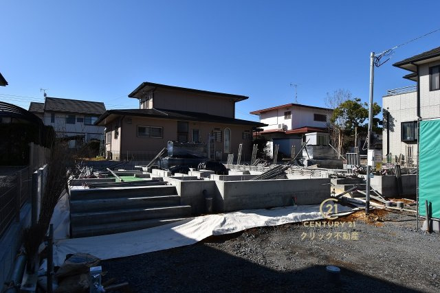 ハートフルタウン 　双葉台１丁目30番　Bの外観|赤塚駅車8分。双葉台小徒歩12分。双葉台中徒歩17分。
住環境に優れた双葉台団地。
幹線道路へのアクセス良好、バス停徒歩4分で通勤、通学にも便利！