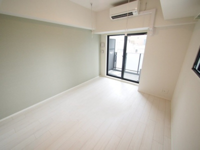 【居間・リビング】 | ルーエ天満橋