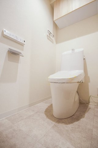 世田谷ハウスのトイレ|世田谷ハウス：ウォシュレット機能付きトイレです！
