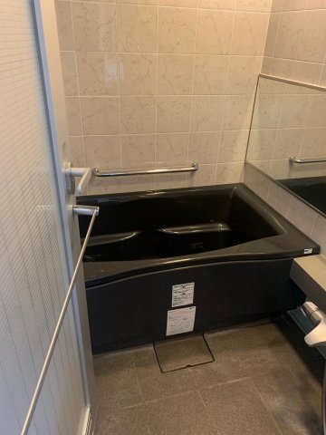 ドゥーエ千石の浴室